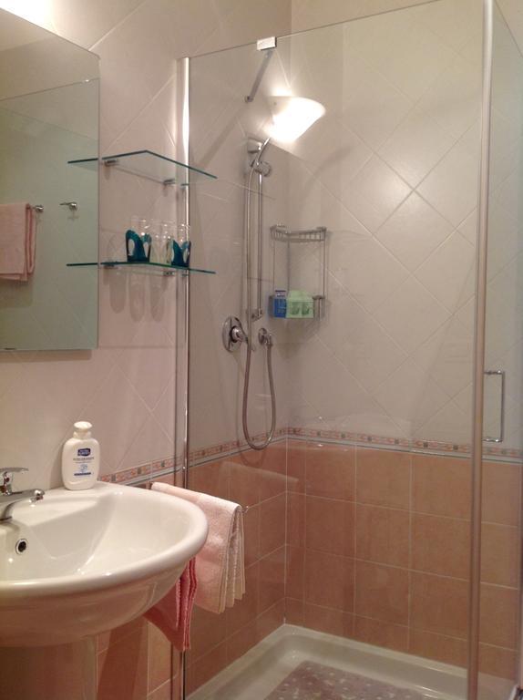 B&B Crispi Trieste Quarto foto